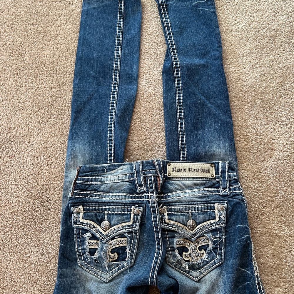 Rock Revival Dark Blue Jeans with Embroidered Pockets